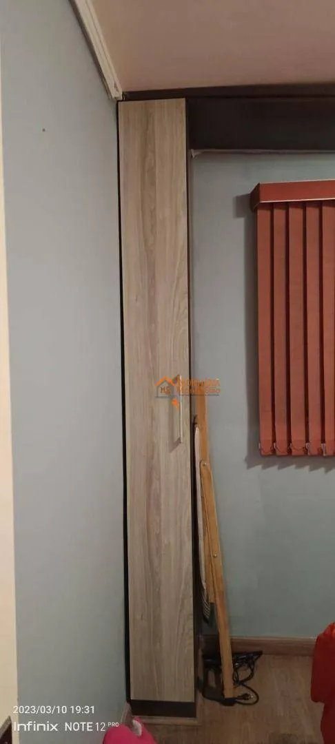 Imagem Apartamento com 2 dormitórios à venda, 47 m² por R$ 220.000,00 - Jardim Santo Expedito - Guarulhos/SP