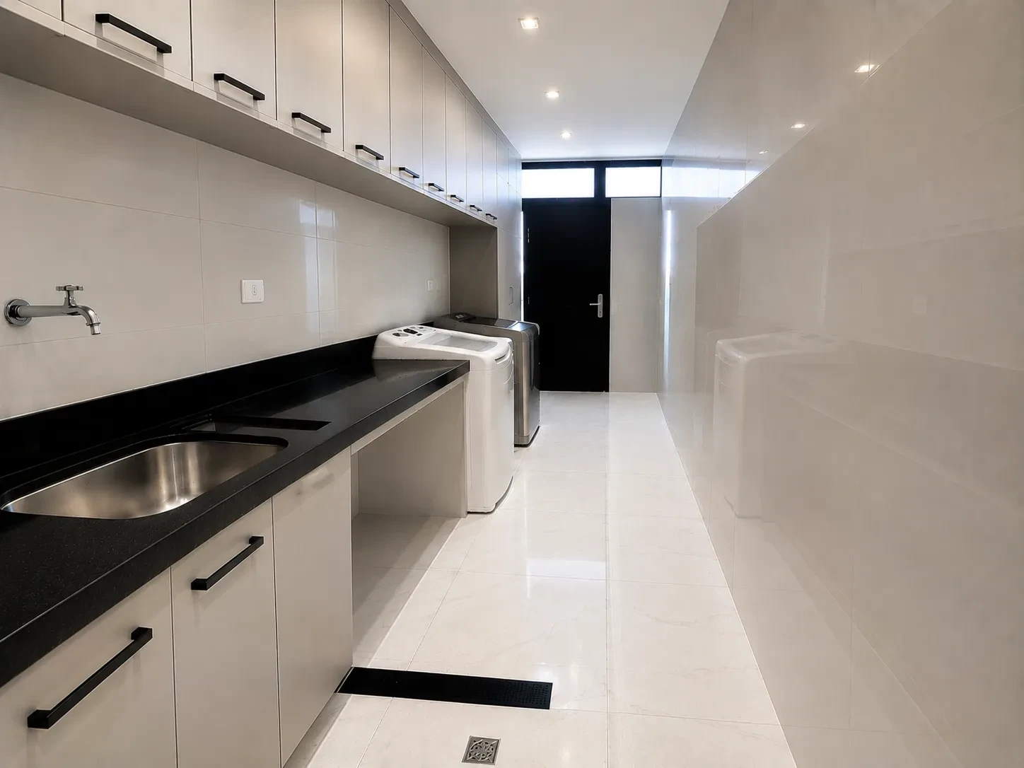 Imagem Sobrado com 5 Quartos à Venda, 271 m² em Jardim Casqueiro - Cubatão