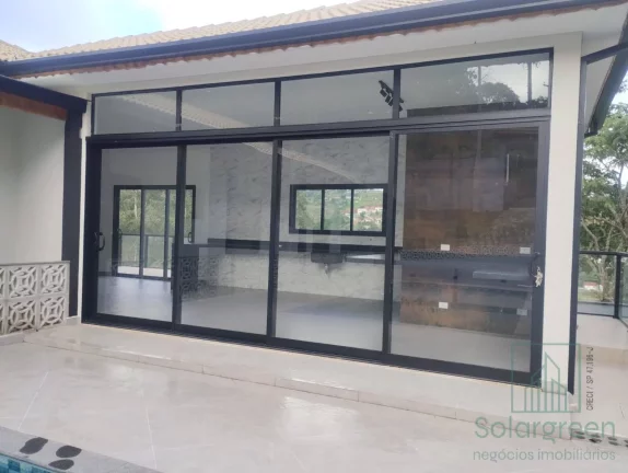 Imagem Chácara 544 m², 3 dormitórios, 1 suíte à Venda R$1.200.000,00