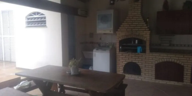 Casa com 4 Quartos à Venda, 261 m² em Taquara - Rio de Janeiro