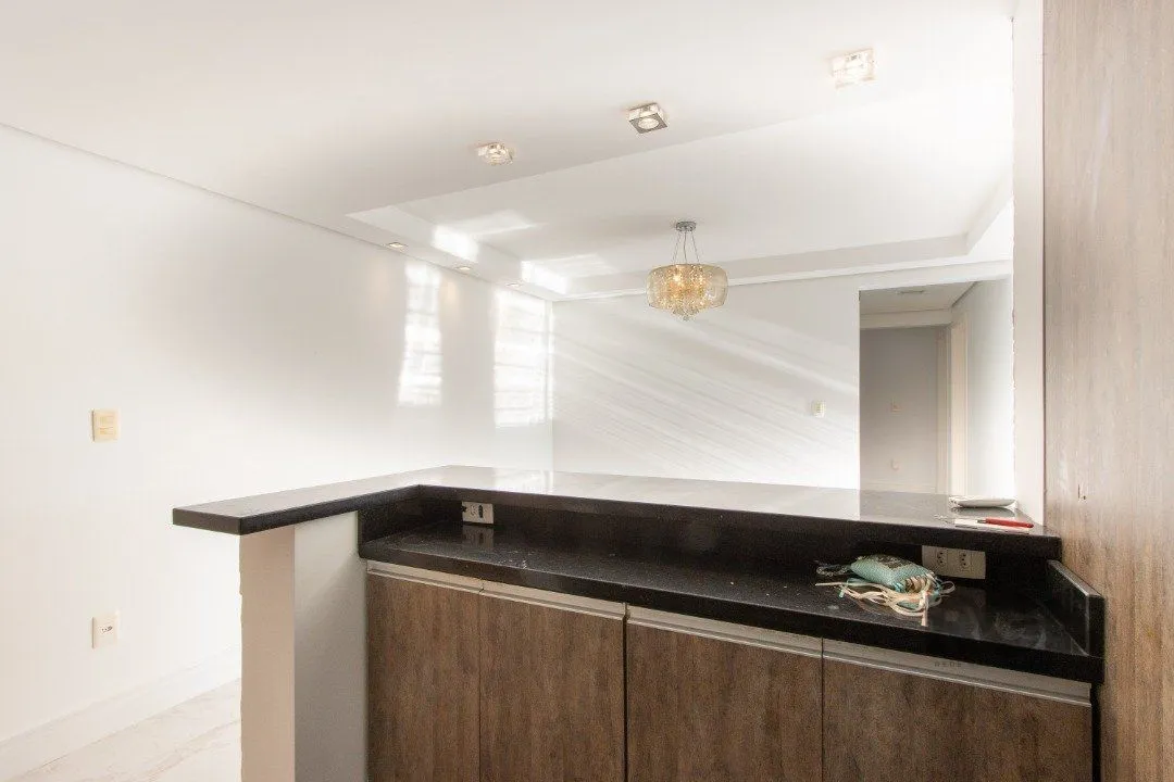Imagem Apartamento para Venda - 102m², 3 dormitórios, sendo 2 suites, 2 vagas - Tristeza