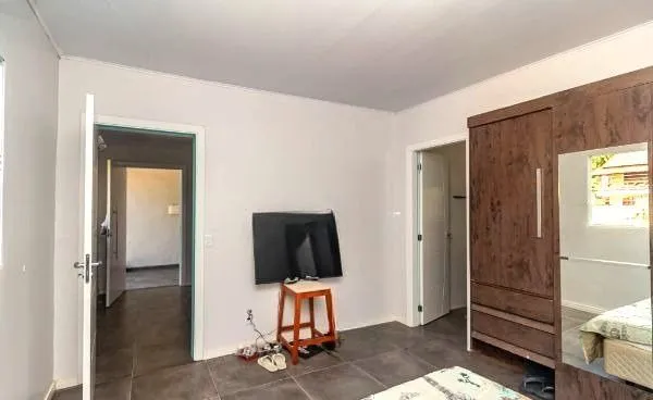 Imagem Casa no bairro Jardim Carvalho de 2 dormitórios e amplo pátio
