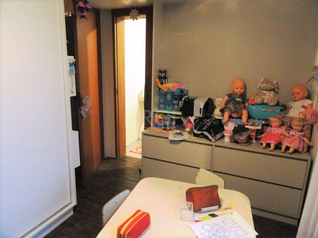 Imagem Casa para Venda - 165m², 3 dormitórios, sendo 3 suites, 1 vaga - Hípica