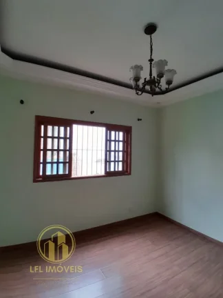 Imagem Sobrado para Locação, com Suíte e Varanda na Vila Gumercindo.