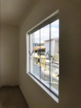 Imagem Sobrado para Venda em São Paulo, Vila União (Zona Leste), 5 dormitórios, 1 suíte, 3 banheiros, 2 vagas