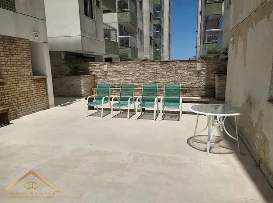 Imagem Apartamento para Venda em Cabo Frio / RJ no bairro Parque Riviera
