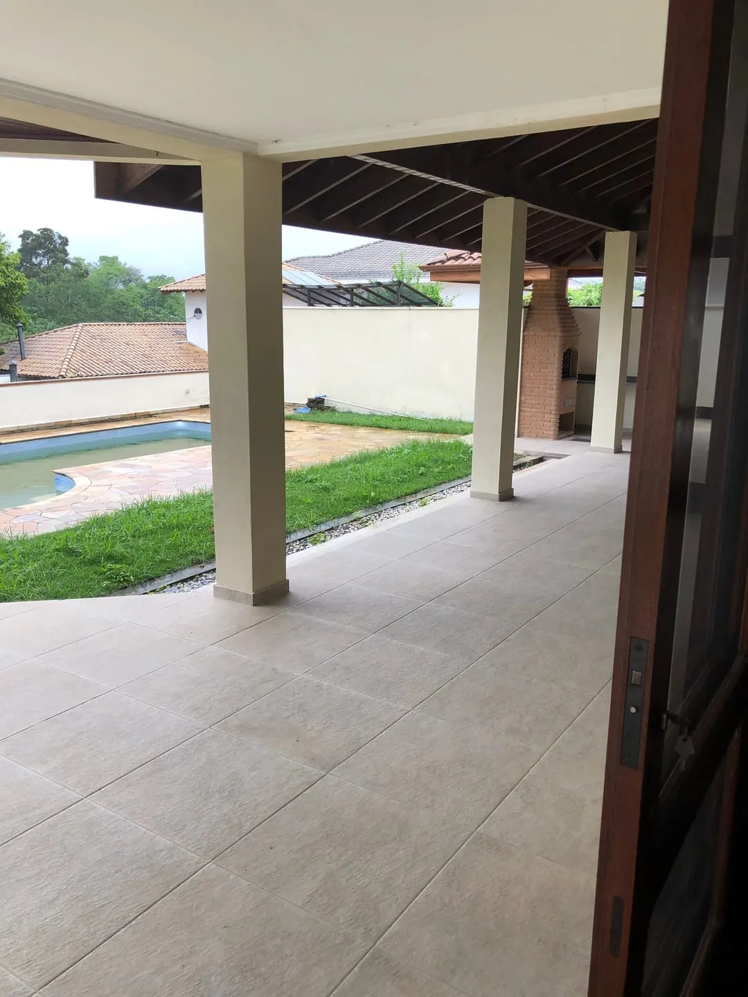 Imagem Casa à venda 3 Quartos, 3 Suites, 4 Vagas, 700M², Nossa Senhora do Perpétuo Socorro, Pindamonhangaba - SP