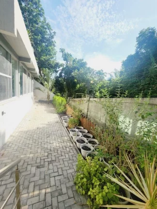 Imagem Linda casa alto luxo com cinco suítes home theater e área gourmet a venda em Alphaville ll