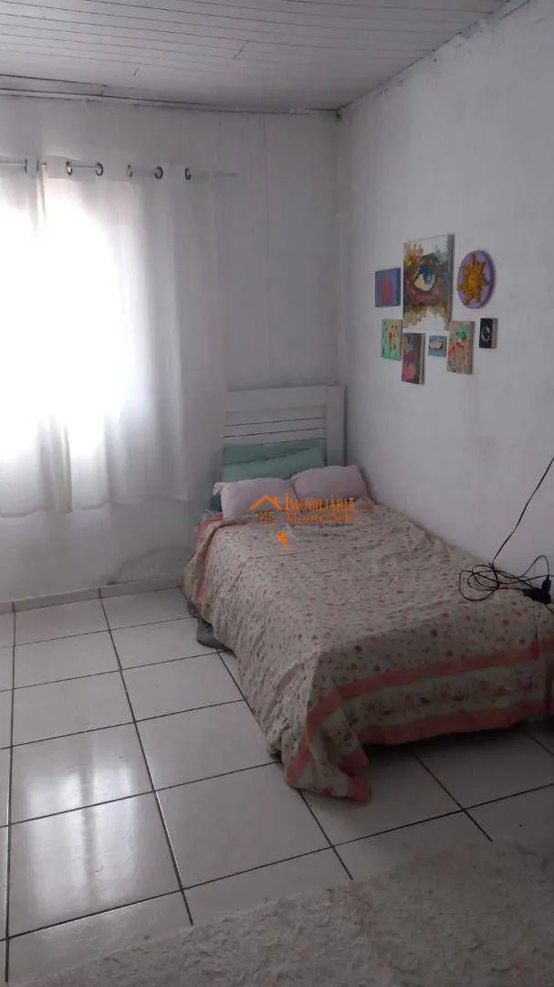 Imagem Sobrado com 3 dormitórios à venda por R$ 320.000,00 - Parque São Miguel - Guarulhos/SP