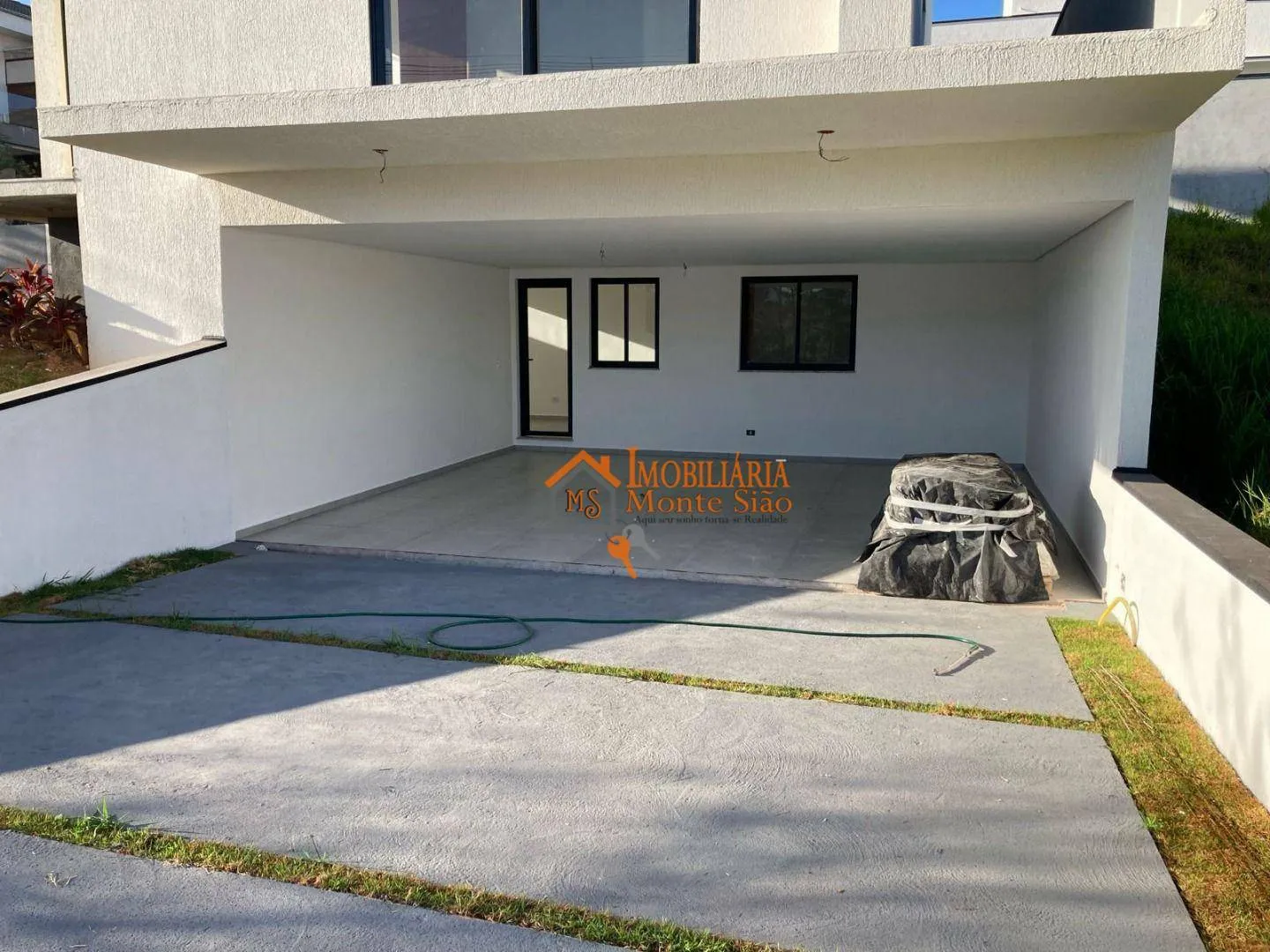 Imagem Sobrado com 4 dormitórios à venda, 342 m² por R$ 2.770.000,00 - Jardim São Pedro - Mogi das Cruzes/SP
