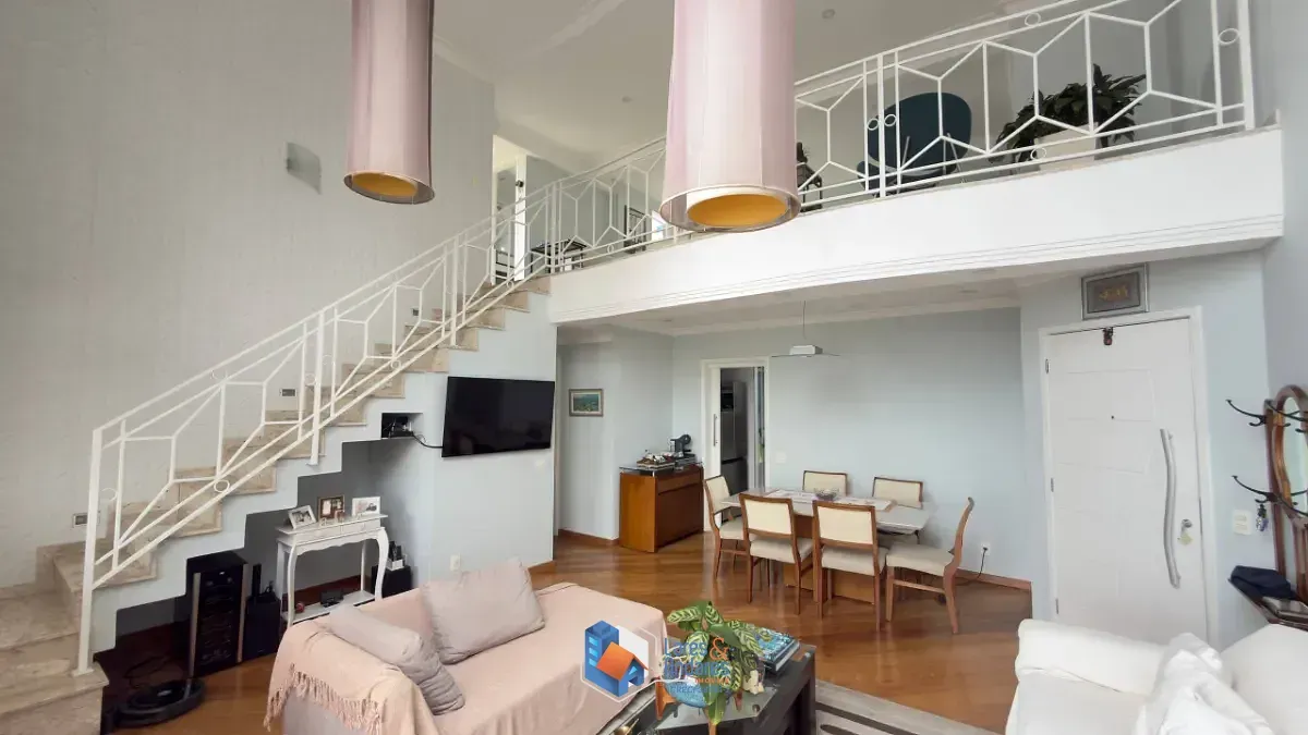 Imagem Duplex para venda em Saúde com 4 quartos, sendo 4 suítes, 188m²