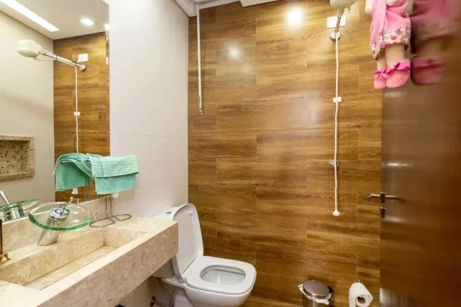Imagem Casa com Ótima Localização 144 m² 2 Dormitorios e 4 Vagas de Garagens