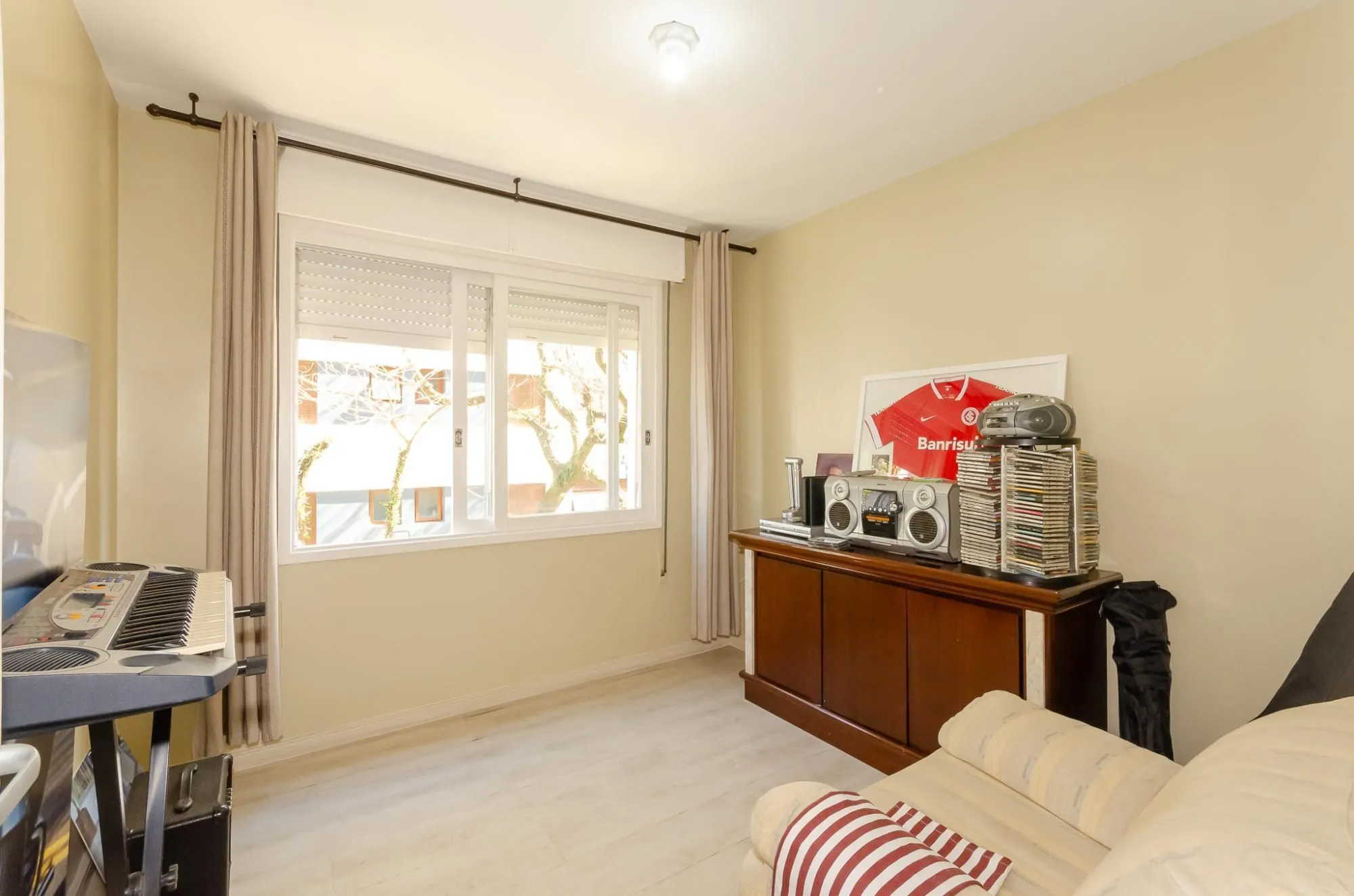Imagem Edifício Jardim Pirapó apartamento 3 dormitórios no bairro Petrópolis