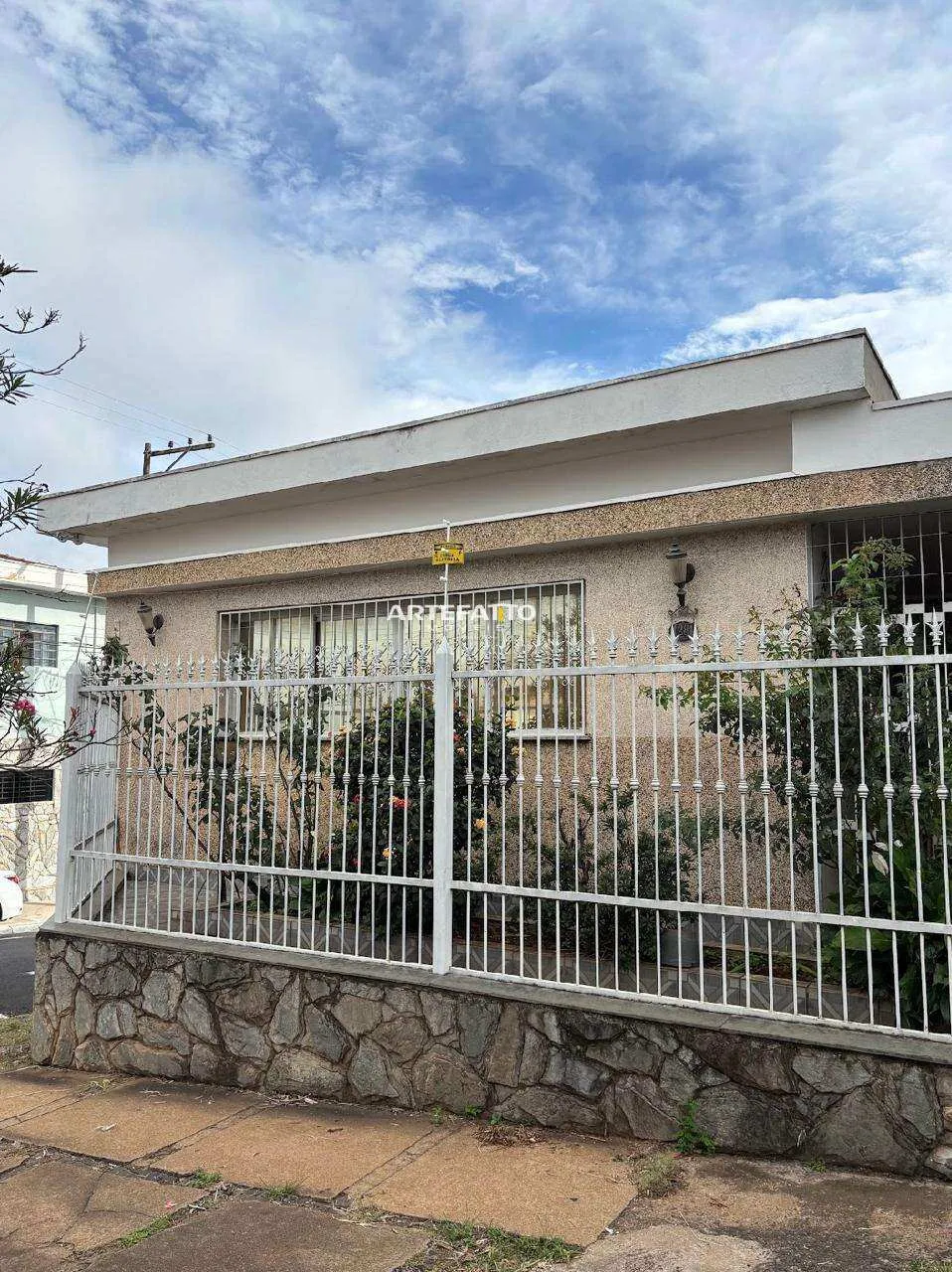 Imagem Casa à venda em Franca, Centro, com 7 quartos, 279m2
