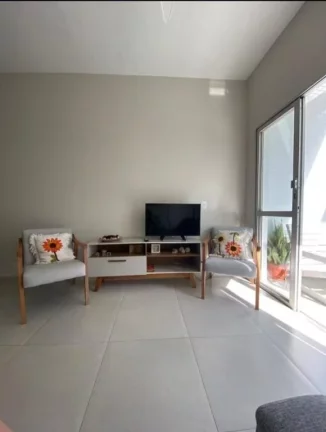PITANGUEIRAS – CALÇADÃO, MARAVILHOSO APARTAMENTO TOTALMENTE REFORMADO, 81,05 M² ÚTEIS, GARAGEM DEMARCADA NO PRÉDIO, CONDOMÍNIO BAIXO