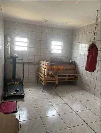Imagem Sobrado com 3 dormitórios à venda, 352 m² por R$ 585.000,00 - Jardim Presidente Dutra - Guarulhos/SP