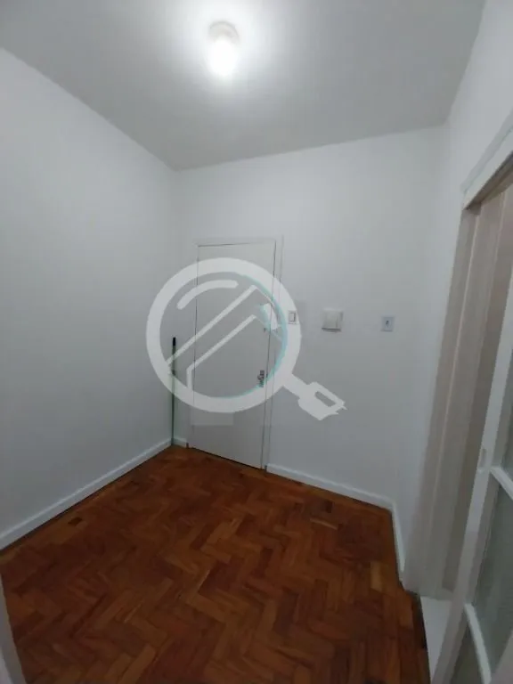 Imagem Apartamento de um dormitório em frente a Santa Casa. Excelente localização, com vista incrível e...