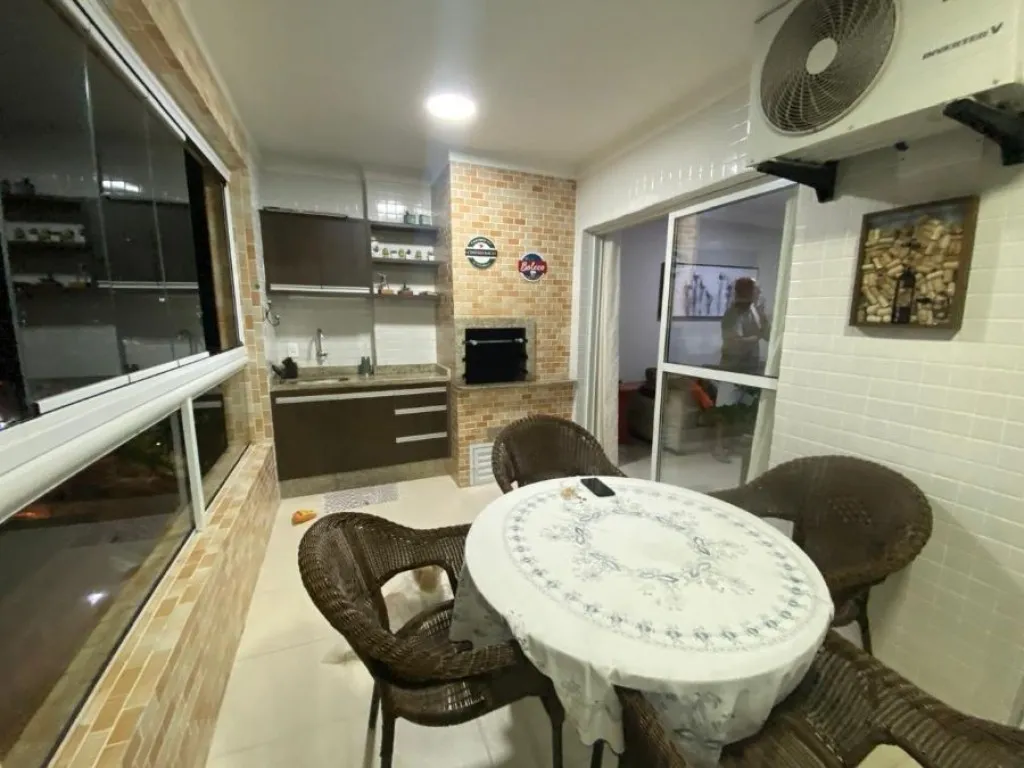 Imagem APARTAMENTO COM 100,00 m² - GUILHERMINA - PRAIA GRANDE SP
