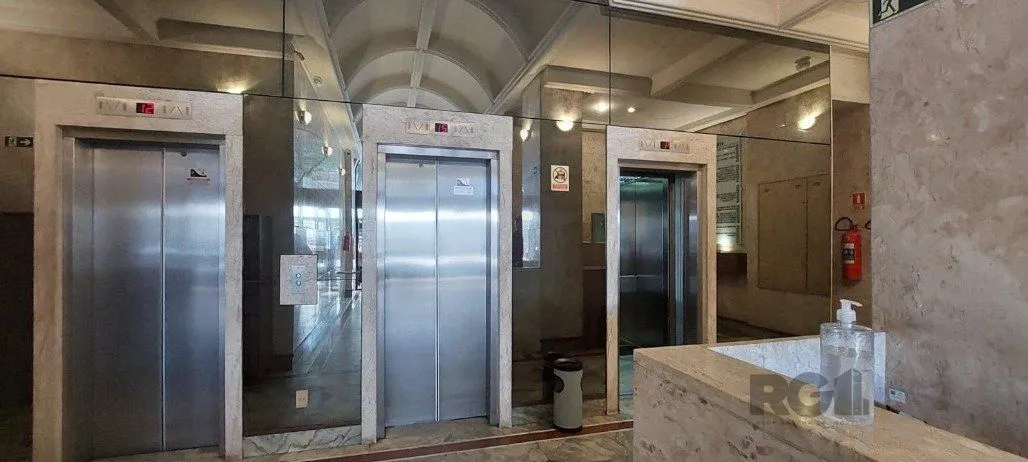 Imagem Sala para comprar na avenida Carlos Gomes no Bairro Boa Vista