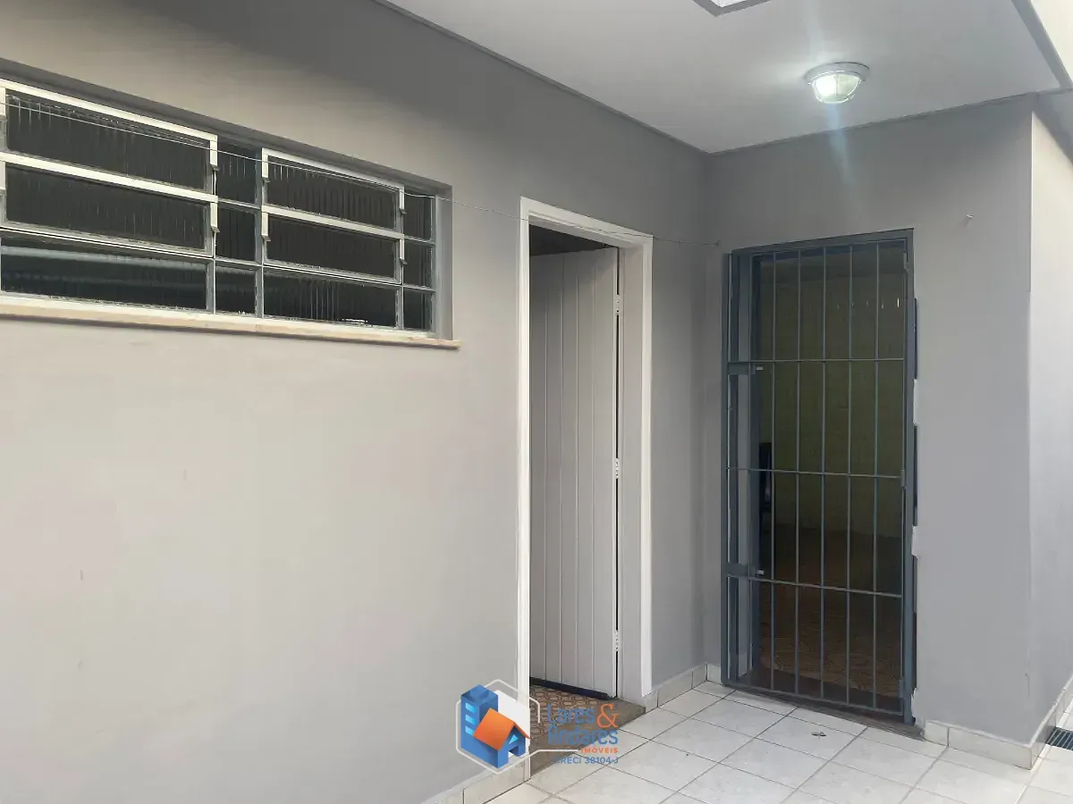Imagem Sobrado para venda em Vila Anastácio com 4 quartos, 200m²