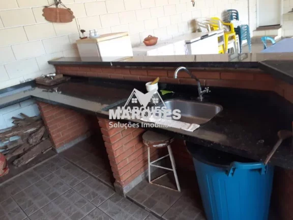 Imagem Chácara c/ 2 casas com lazer de 1.750m2