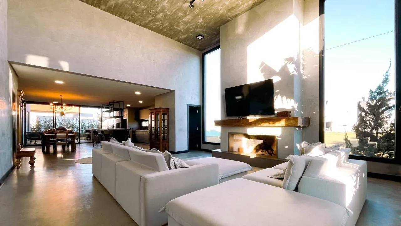 Imagem Casa de condomínio à venda em Torres, Centro, com 4 quartos, 221.55m2
