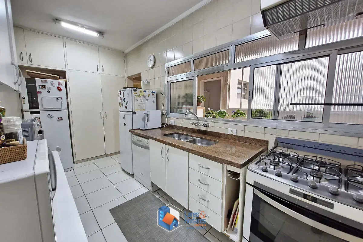 Imagem Apartamento para venda em Jardim Paulista com 3 quartos, sendo 1 suíte, 206m²
