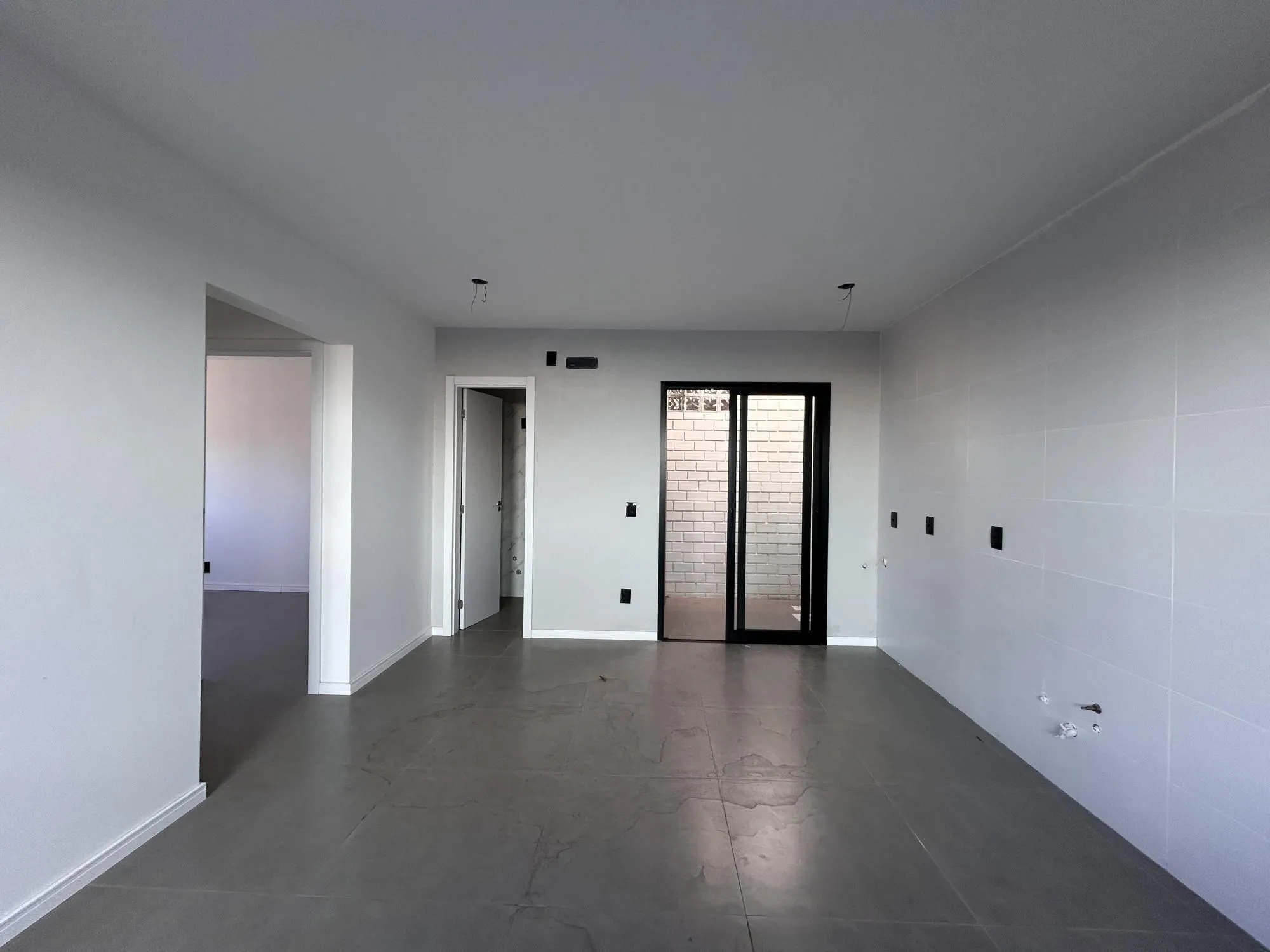Imagem Casa 2 Dormitórios com Suíte | Garagem para 2 Carros | Ótima Localização em Canoas
