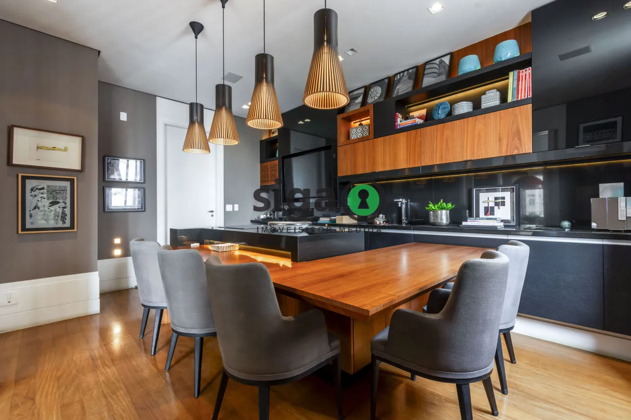 Imagem Apartamento com 4 Quartos à Venda no Itaim