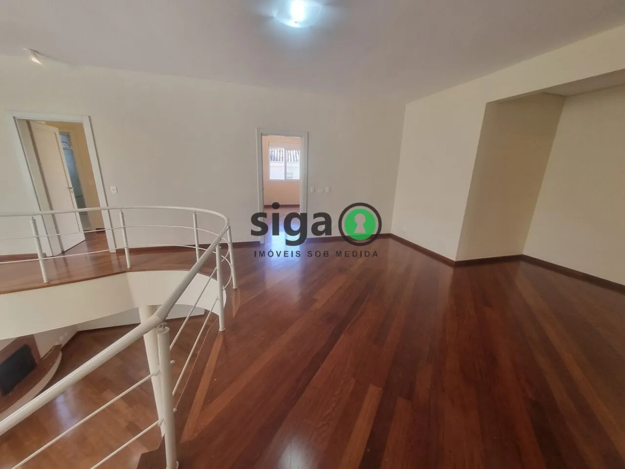 Imagem Casa em condomínio a venda no Alto da Boa Vista com 4 quartos