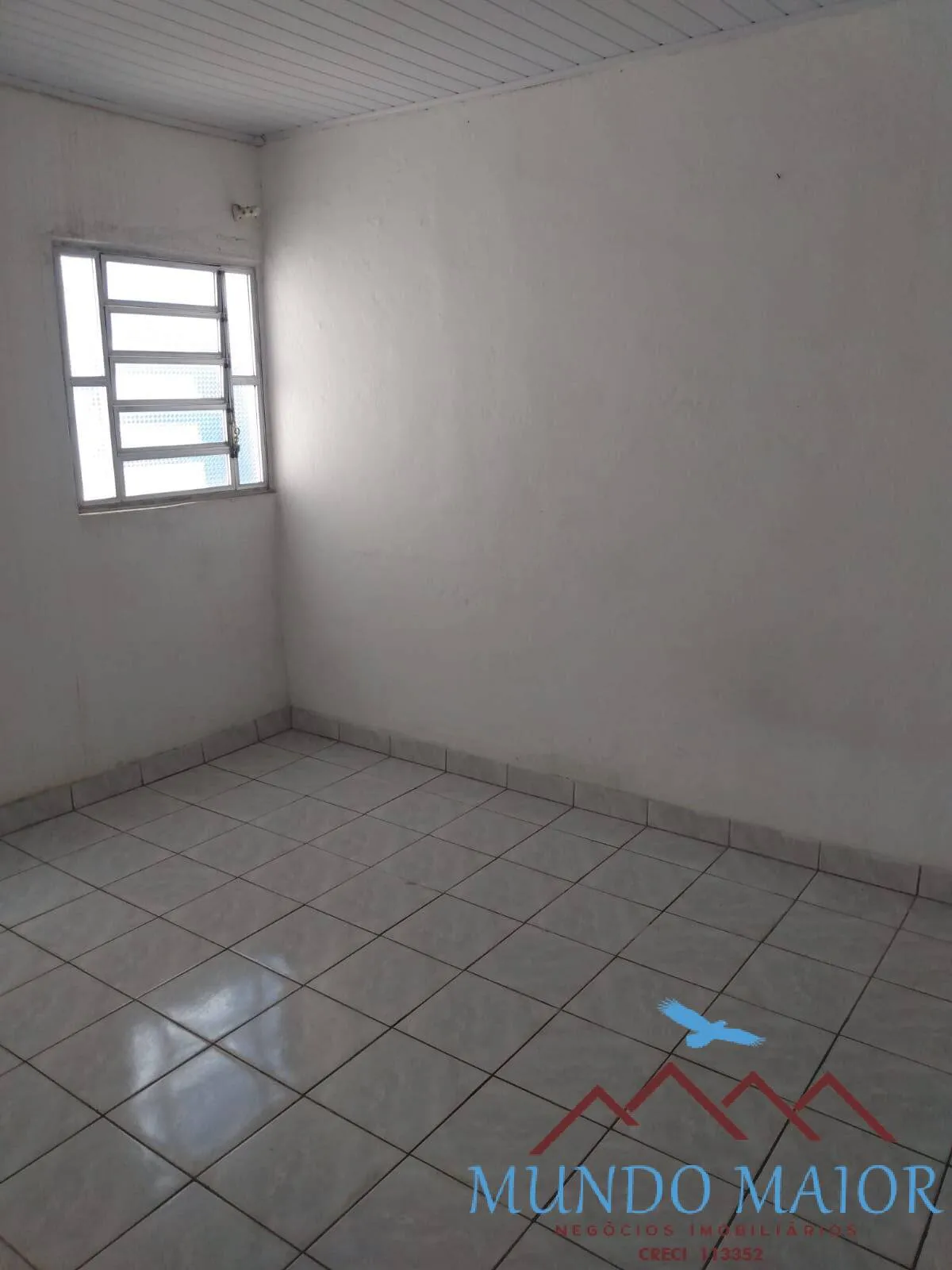 Imagem Casa Térrea no Taboão: 2 Dorms, 3 Vagas e 290m²-Diadema -Sp.