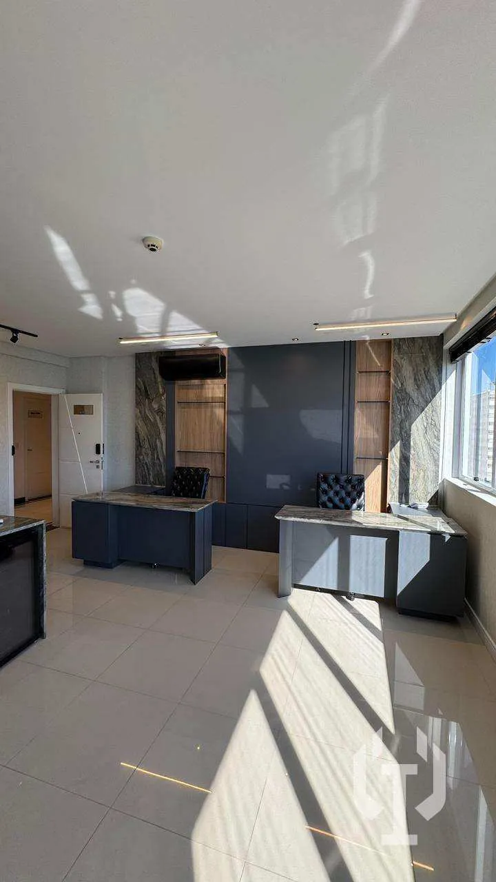 Sala comercial à venda em Itapema, Meia Praia, 35,5m2