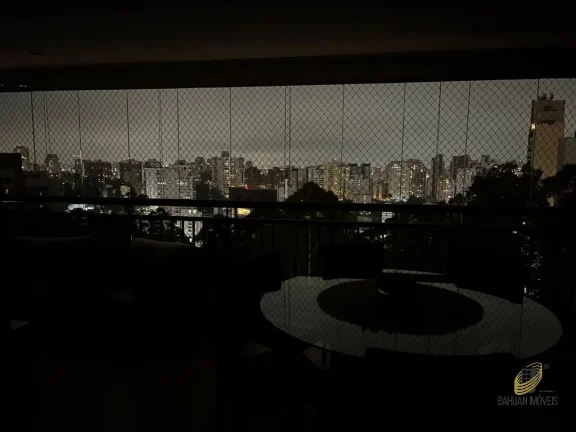 Imagem Apartamento de luxo com 3 quartos e 3 suítes na Vila Andrade, São Paulo - SP: 122m², 4 banheiros e 2 vagas de garagem!