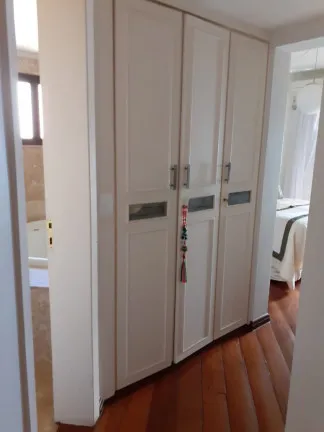 Imagem Apartamento com 4 Quartos à Venda, 217 m² em Itaim Bibi - São Paulo