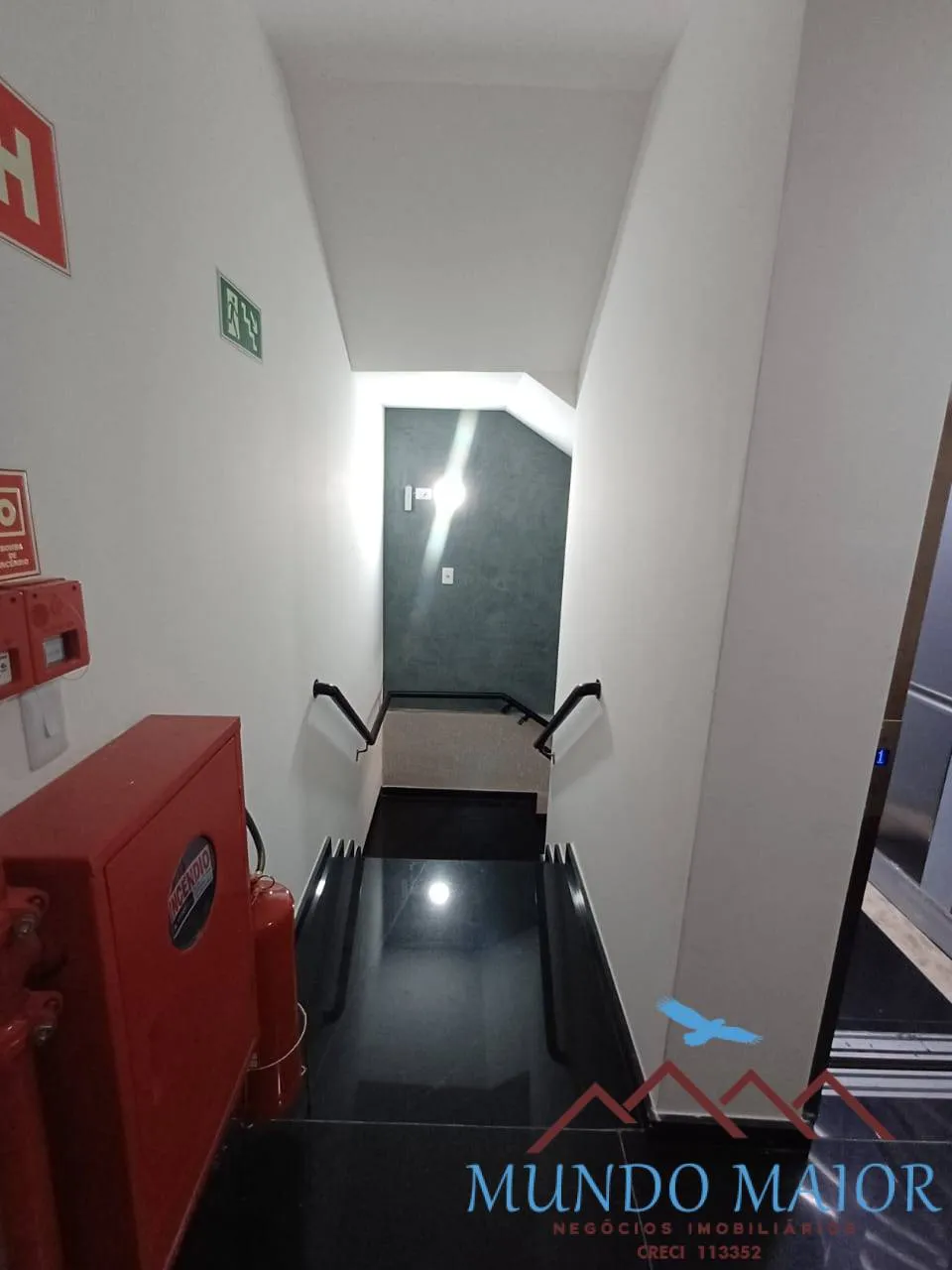 Imagem Cobertura e Apto Novos com Acabamento Alto qualidade - 2 Dorms com Suite!