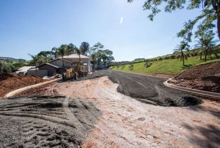 Imagem Terreno à Venda, 300 m² em Bom Retiro - Bragança Paulista