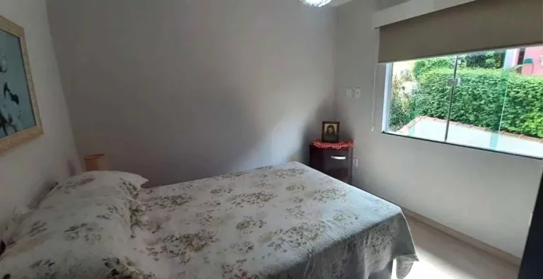 Imagem Casa para Venda em Teresópolis, Vargem Grande, 4 dormitórios, 1 suíte, 2 banheiros, 2 vagas
