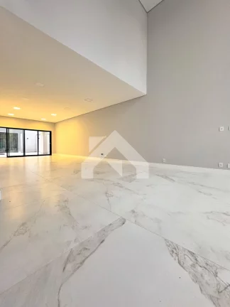 Imagem Casa de Condomínio em Alphaville - Santana de Parnaíba
