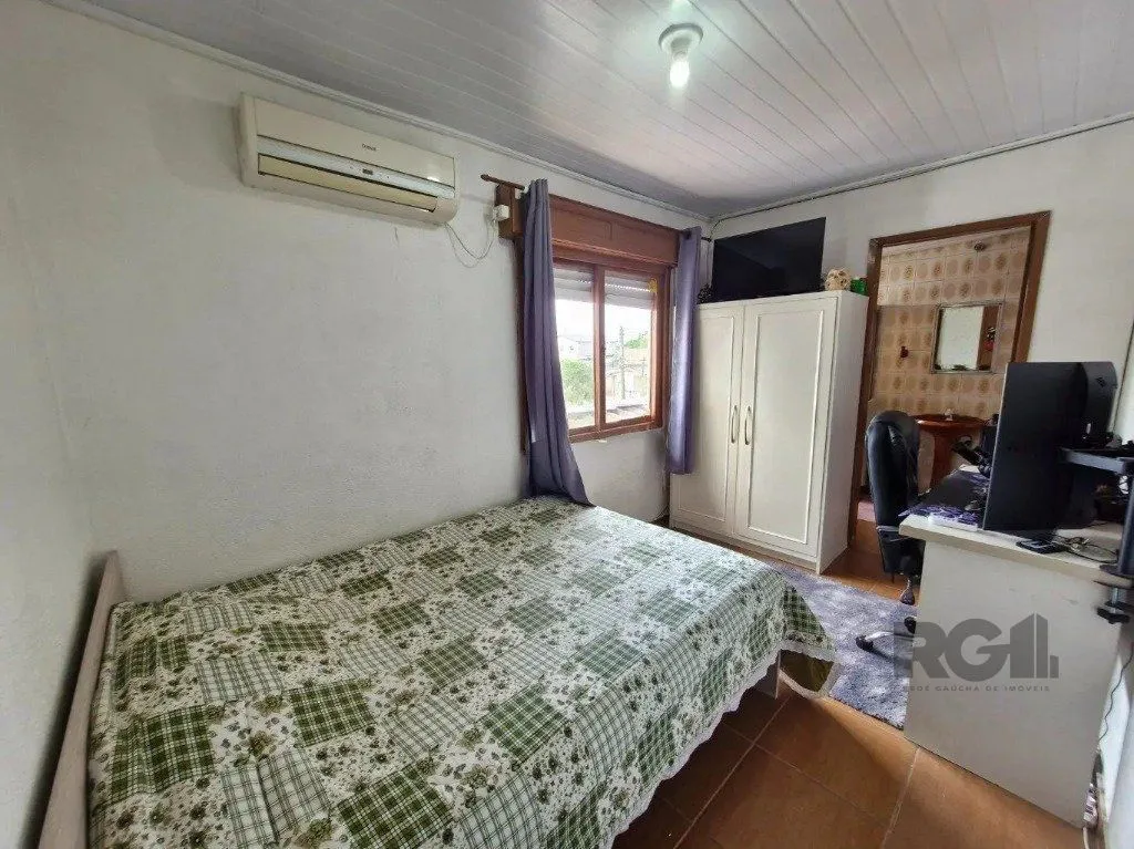 Imagem Casa com 4 dormitórios no bairro Jardim Leopoldina