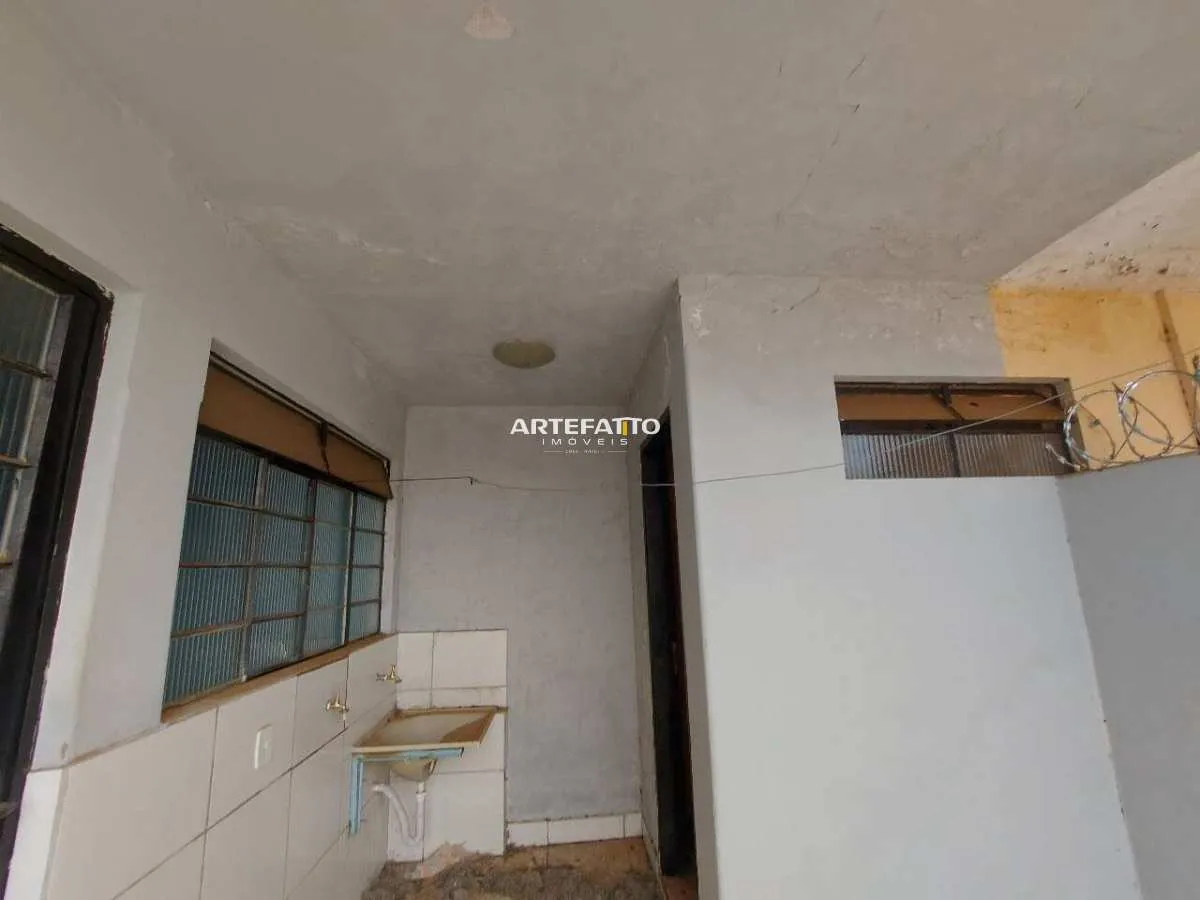 Imagem Casa à venda em Franca, Jardim Conceição Leite, com 2 quartos, 190m2