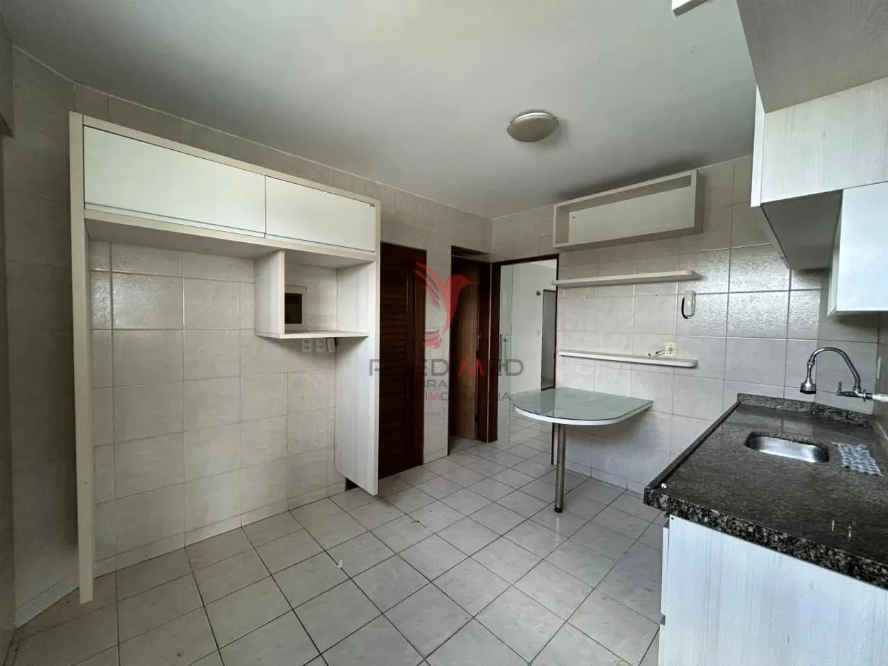 Imagem Apartamento com 127 mts2. Nascente sul em Manaira- 3 Suites. Varanda