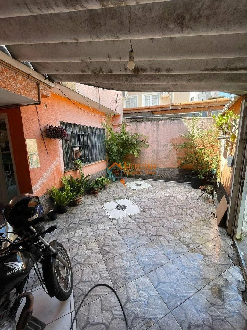 Imagem Sobrado com 3 dormitórios à venda, 160 m² por R$ 468.000,00 - Jardim Vila Galvão - Guarulhos/SP