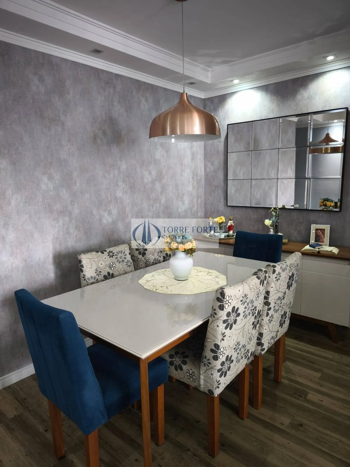 Imagem Ótimo apartamento com 67 m², 3 dormitórios, 1 banheiro, 1 vaga de garagem.