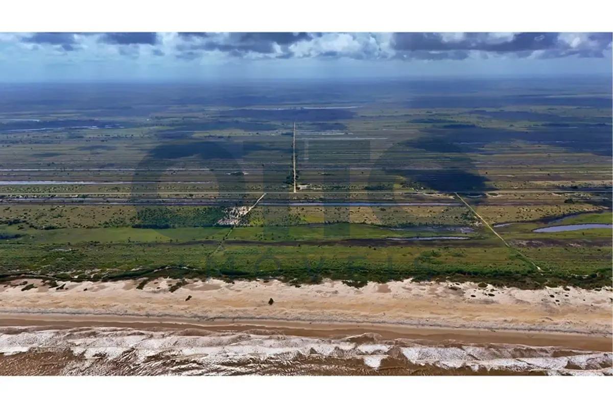 Imagem Terreno de 60.000 m² para venda em Mogiquiçaba, Belmonte