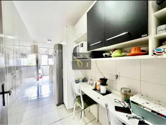 Imagem Apartamento para Venda em Teresópolis, Alto, 2 dormitórios, 1 suíte, 2 banheiros, 1 vaga