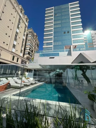 Imagem (Financiamento e estuda permutas) Apartamento a venda, Frente Mar, Mobiliado, 04 suítes, 03 vagas, com 337,39 m², em Itapema- SC