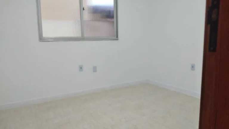 Imagem Casa com 2 Quartos para Alugar, 65 m² em Jacarepaguá - Rio de Janeiro