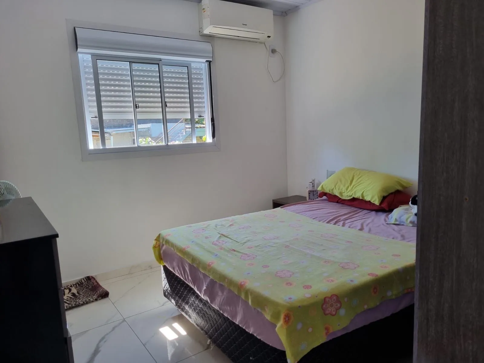 Imagem Casa / terreno 841,69 M² churrasqueira e piscina. Bairro Canudos, Novo Hamburgo