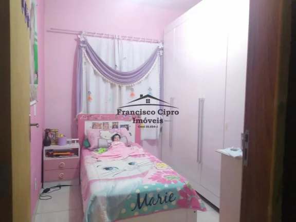 Imagem Casa à venda no bairro Vila dos Comerciarios - Guaratinguetá/SP