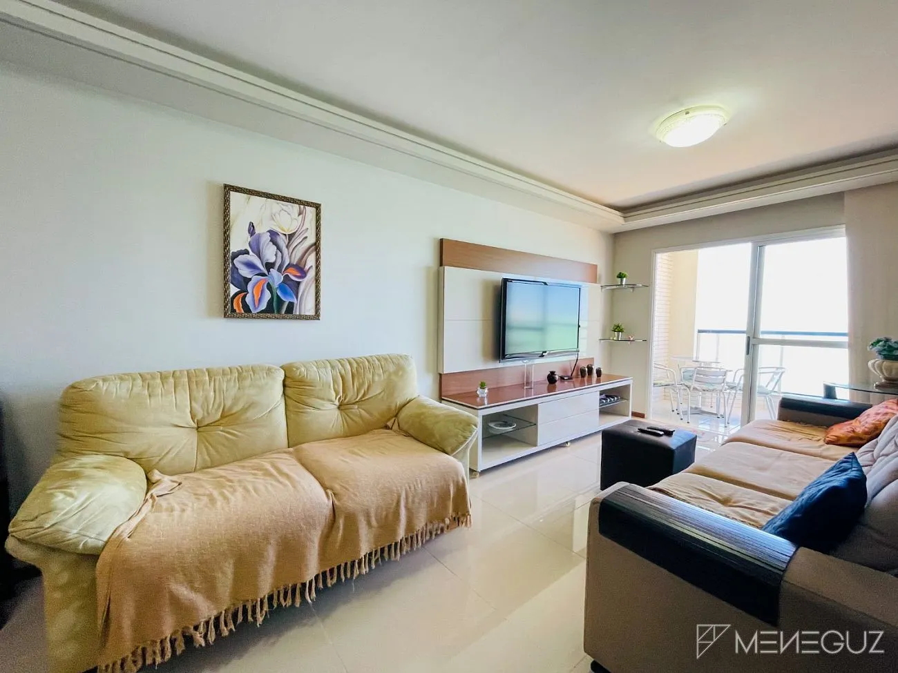 Imagem APARTAMENTO 3 QUARTOS DE FRENTE TOTAL PARA O MAR DA PRAIA DO MORRO, TOTALMENTE MOBILIADO